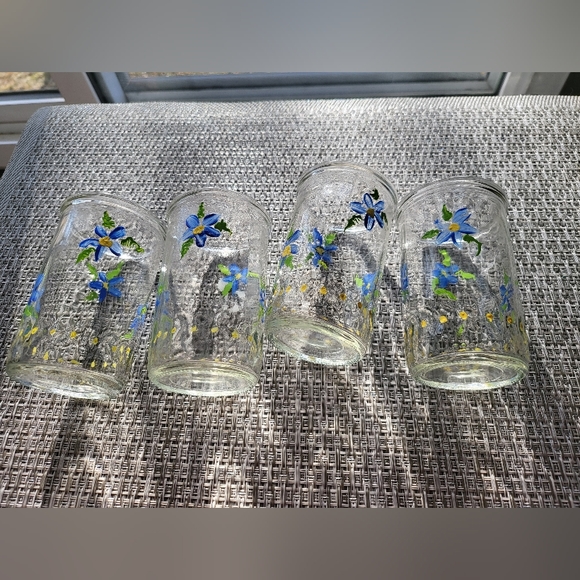 4 Vtg Handpainted Jelly Jar Juice Glasses - Picture 3 of 4